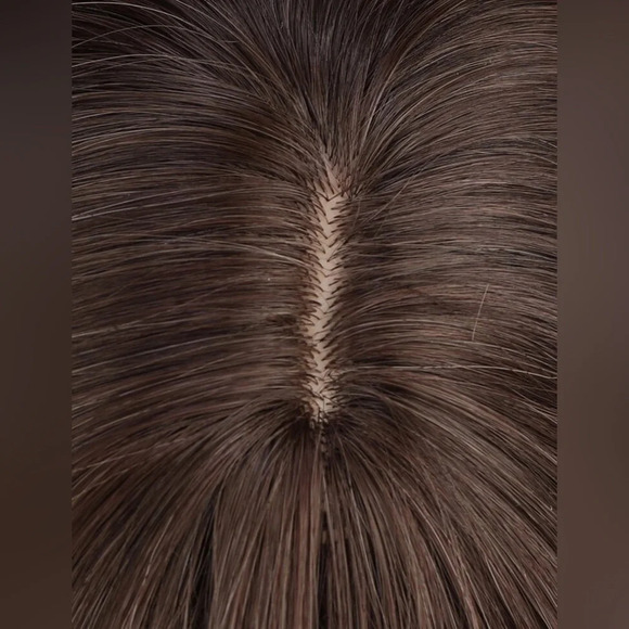 26 Inch Balayage Ombre  Brown to  light Blonde wavy Wig - Picture 8 of 9